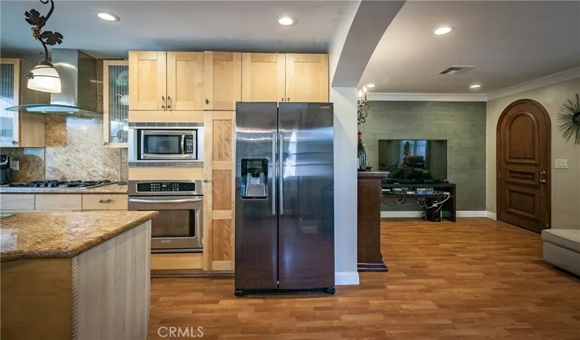 209 N Grove Street, Redlands, California 92374