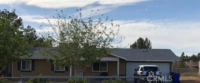 16690 Pauhaska Road, Apple Valley, California 92307
