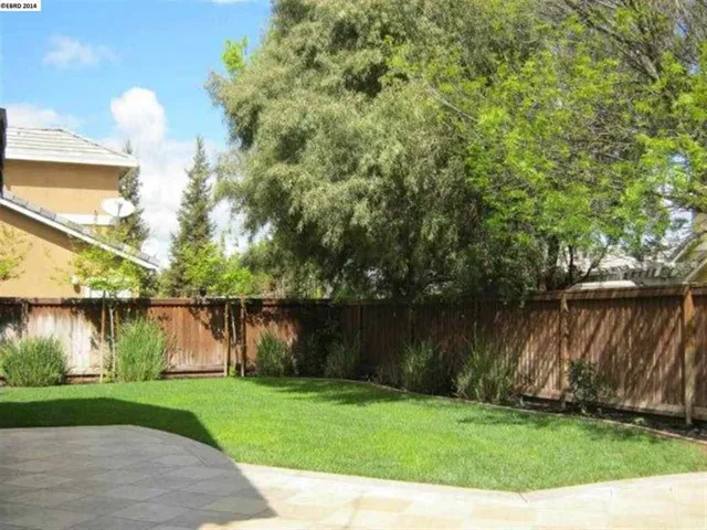 564 Young Dr, Brentwood, California 94513-8300