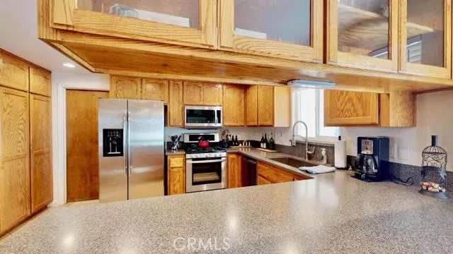 7679 San Bruno Avenue, Hesperia, California 92345