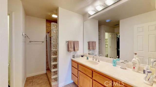 7679 San Bruno Avenue, Hesperia, California 92345