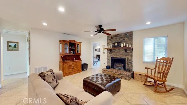 7679 San Bruno Avenue, Hesperia, California 92345