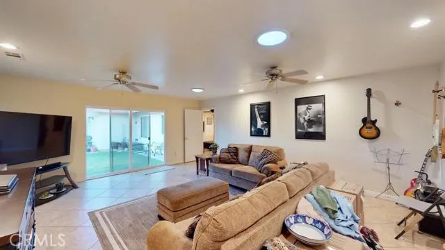 7679 San Bruno Avenue, Hesperia, California 92345