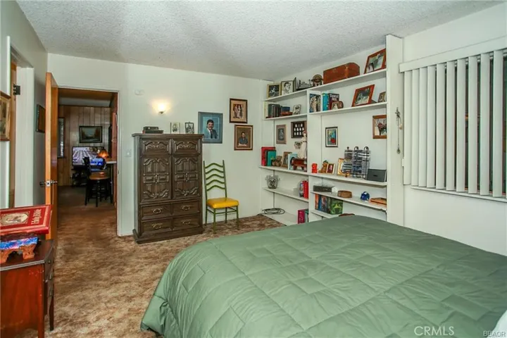 1037 Myrtle Avenue, Big Bear, California 92314