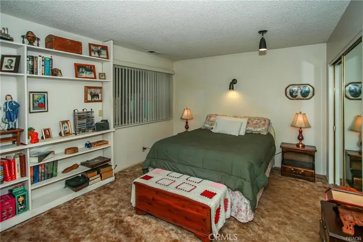 1037 Myrtle Avenue, Big Bear, California 92314