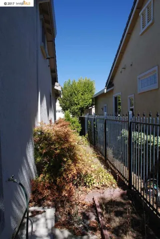 391 Earlham Way, Brentwood, California 94513