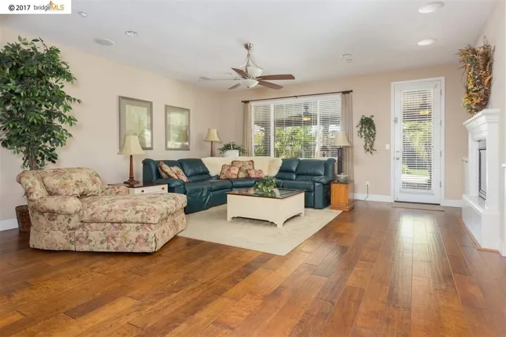 2259 Sugarloaf Ct, Brentwood, California 94513