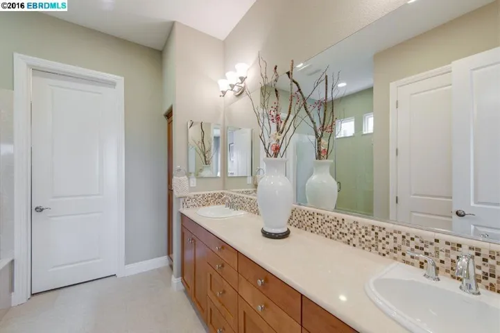 1708 Chardonnay Lane, Brentwood, California 94513
