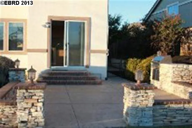 209 W Country Club Dr, Brentwood, California 94513-5081