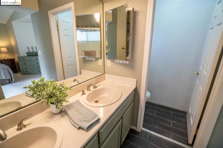413 Amberleaf Way, Brentwood, California 94513