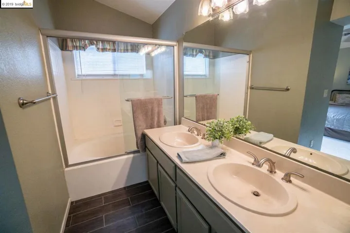 413 Amberleaf Way, Brentwood, California 94513