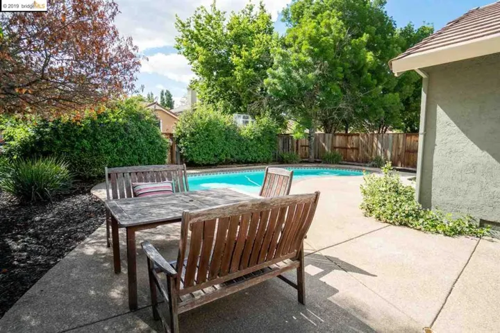 413 Amberleaf Way, Brentwood, California 94513