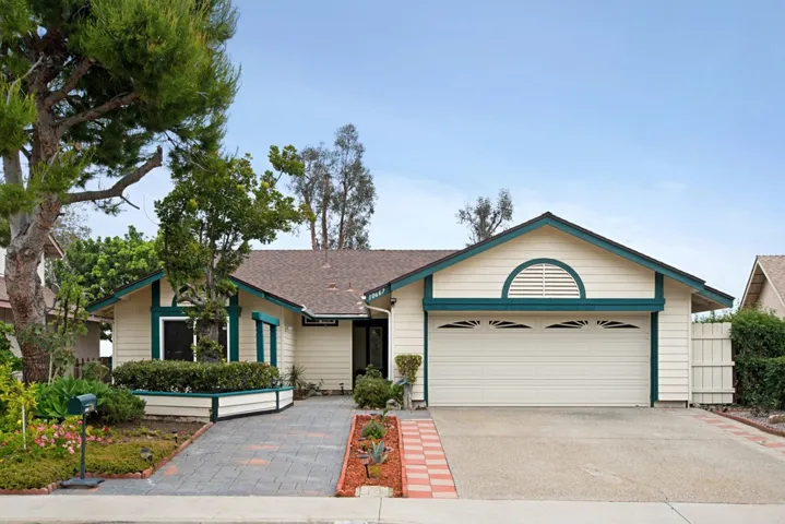 10667 Mathieson, San Diego, California 92129