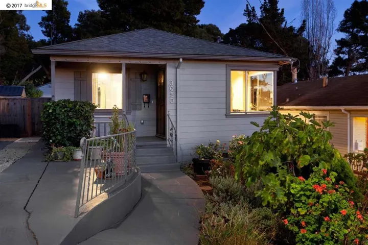 3050 75th Ave, Oakland, California 94605