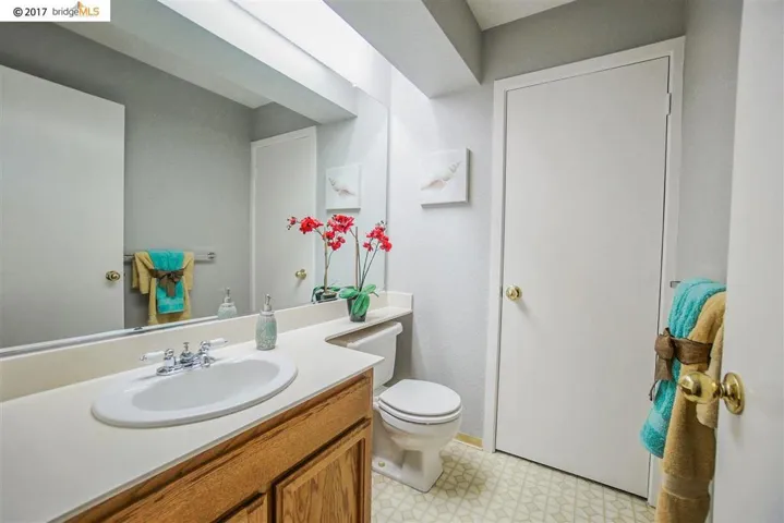945 Buckskin Ter, Brentwood, California 94513