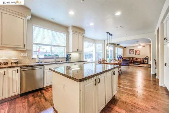 2839 Hawthorn Ct, Brentwood, California 94513