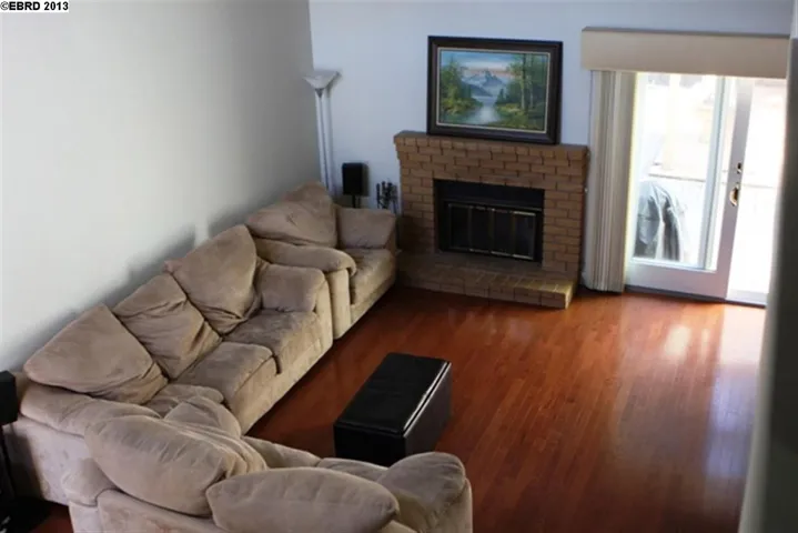 104 Sheffield, Hercules, California 94547-3692