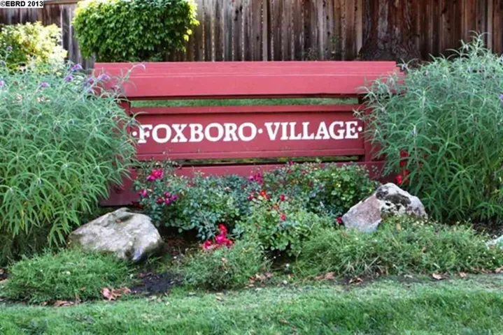 104 Sheffield, Hercules, California 94547-3692