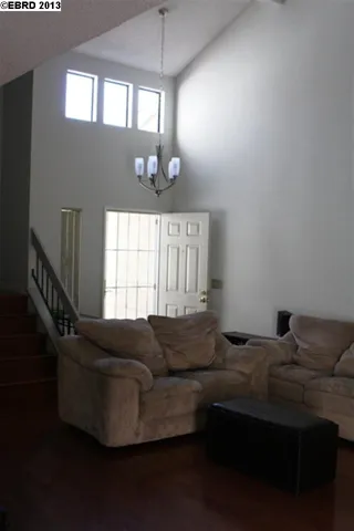 104 Sheffield, Hercules, California 94547-3692