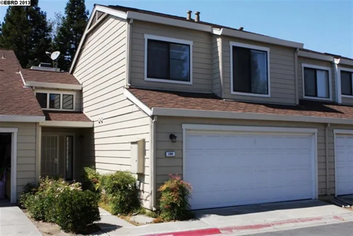 104 Sheffield, Hercules, California 94547-3692