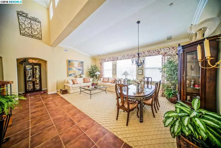 1100 Tachella Way, Brentwood, California 94513
