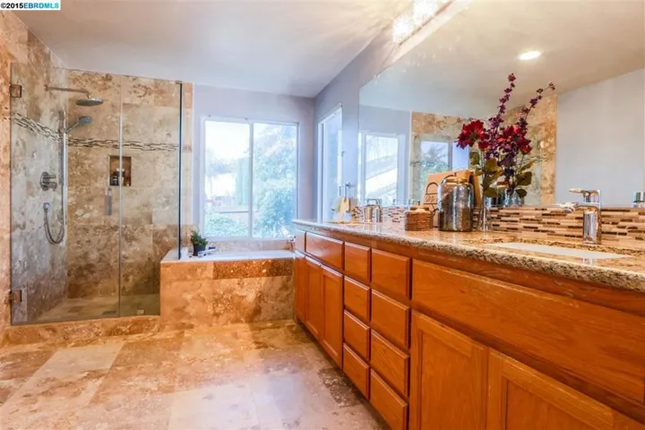 107 E Country Club Dr, Brentwood, California 94513