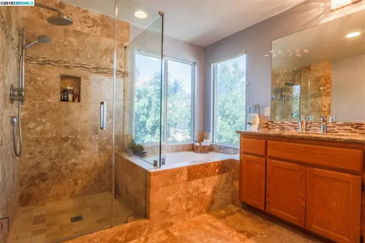 107 E Country Club Dr, Brentwood, California 94513