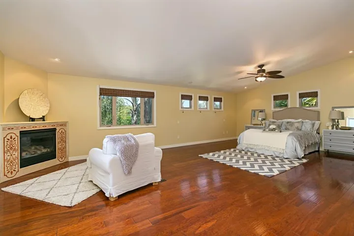 742 Arden Drive, Encinitas, California 92024