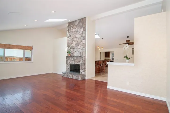 742 Arden Drive, Encinitas, California 92024