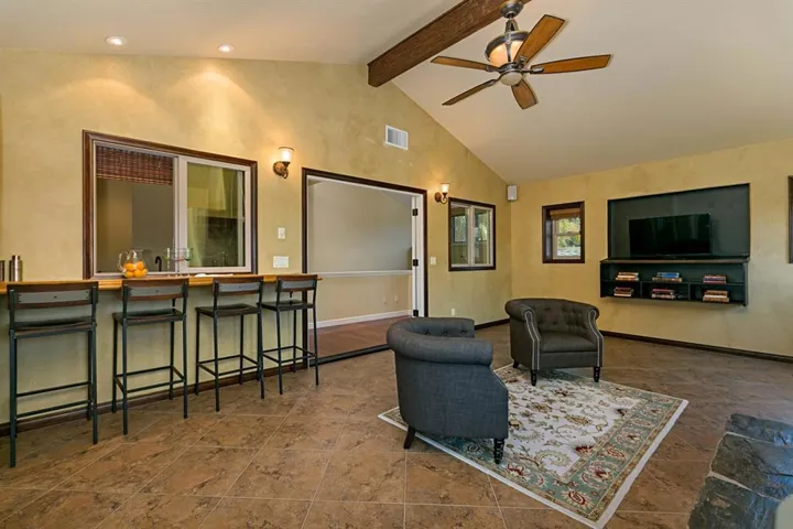 742 Arden Drive, Encinitas, California 92024