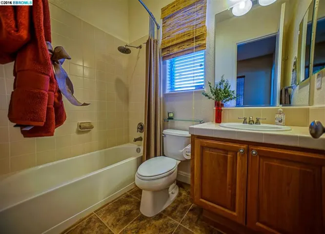 2859 Spanish Bay Dr, Brentwood, California 94513