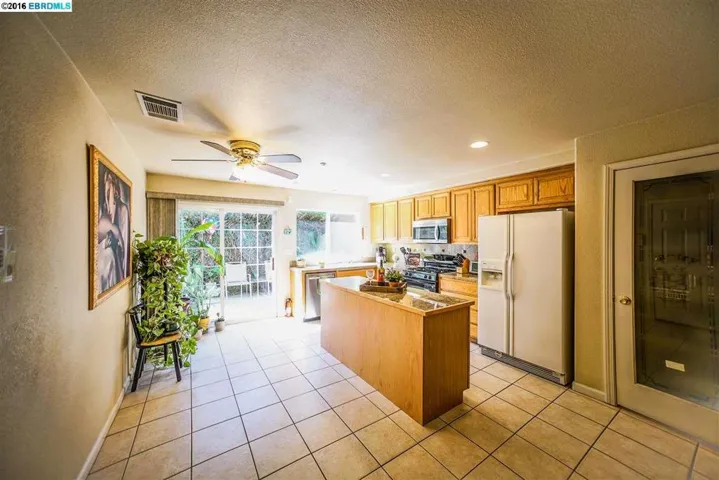 2073 Heartland Cir, Brentwood, California 94513