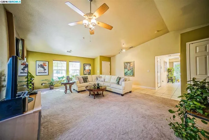 2073 Heartland Cir, Brentwood, California 94513