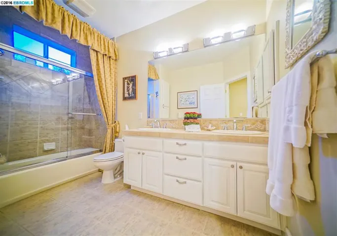 2017 Chambers Cir, Brentwood, California 94513