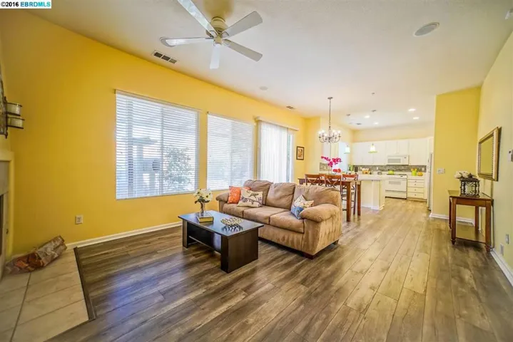 84 Heritage Way, Brentwood, California 94513