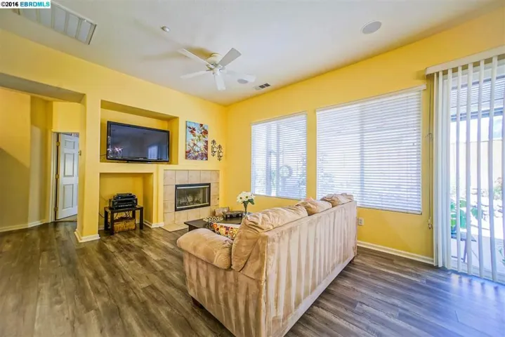 84 Heritage Way, Brentwood, California 94513