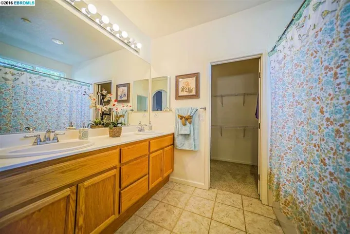 84 Heritage Way, Brentwood, California 94513