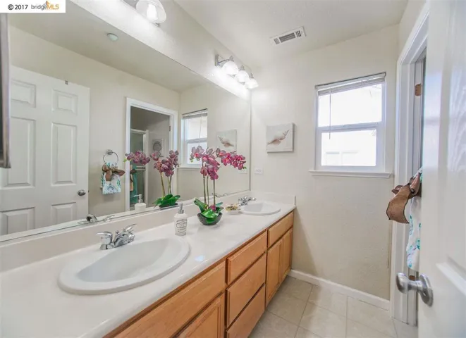 1265 Picadilly Ln, Brentwood, California 94513