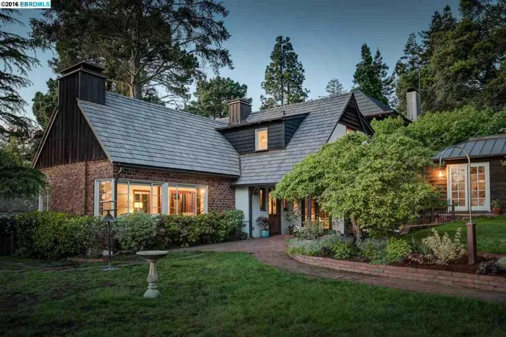 889 Creston Rd, Berkeley, California 94708