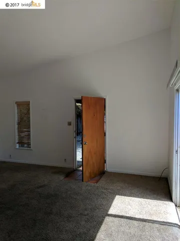 3221 Lorenzo Ave, Oakland, California 94619