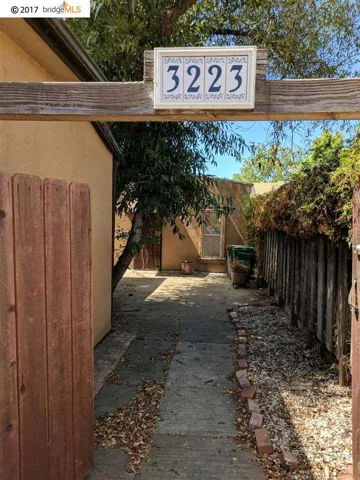 3221 Lorenzo Ave, Oakland, California 94619