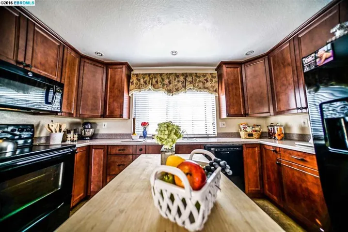 302 Grovewood Loop, Brentwood, California 94513