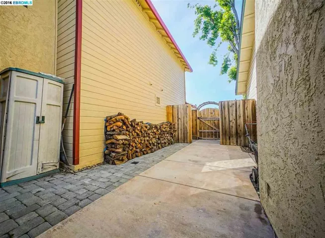 302 Grovewood Loop, Brentwood, California 94513
