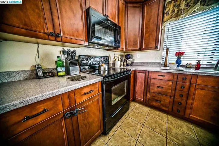 302 Grovewood Loop, Brentwood, California 94513