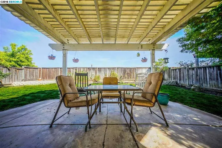 302 Grovewood Loop, Brentwood, California 94513