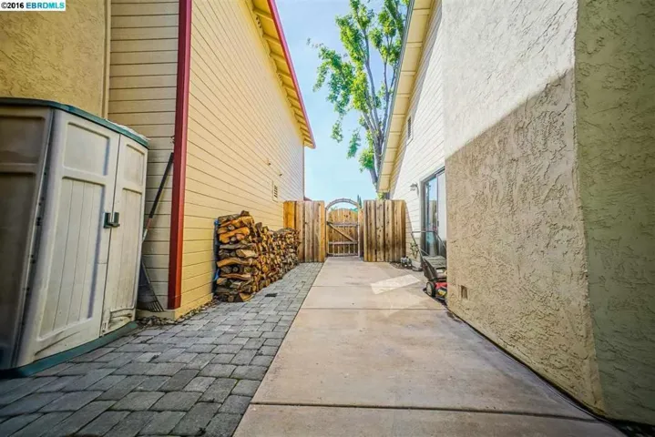 302 Grovewood Loop, Brentwood, California 94513