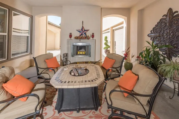 7134 Corintia Street, Carlsbad, California 92009