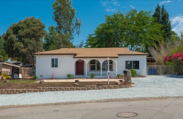 9214 Carthay Circle, Spring Valley, California 91977