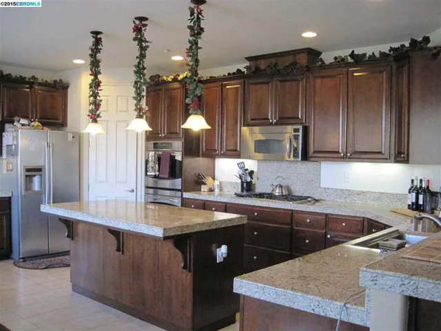 903 Bond Ln, Brentwood, California 94513-2370