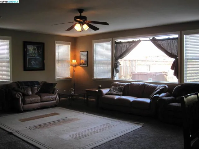 903 Bond Ln, Brentwood, California 94513-2370